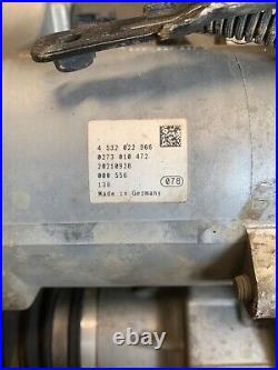 Range Rover Velar L560 2017-2024 Electric Power Steering Rack Motor L8a23200be